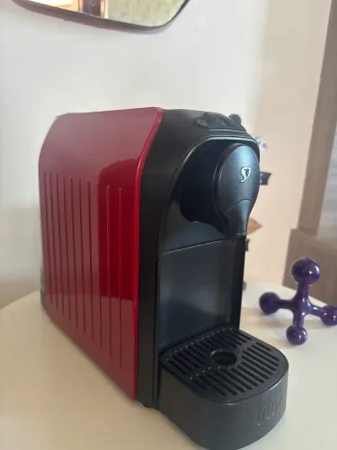 Cafeteira de Cápsulas Três Corações (TRES)