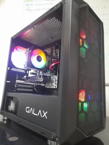 PC Gamer XEON E5 2680 V4 DDR4 + GTX 750 2GB 14 núcleos 28 threads Kit Fans RGB 160mm