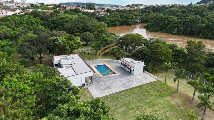 Oportunidade única: chácara completa à venda em São José do Rio Pardo