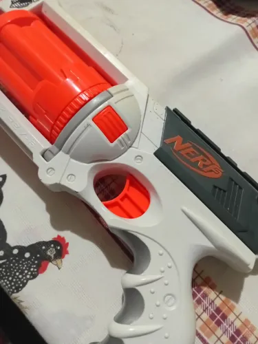 Nerf N-Strike Maverick REV-6
