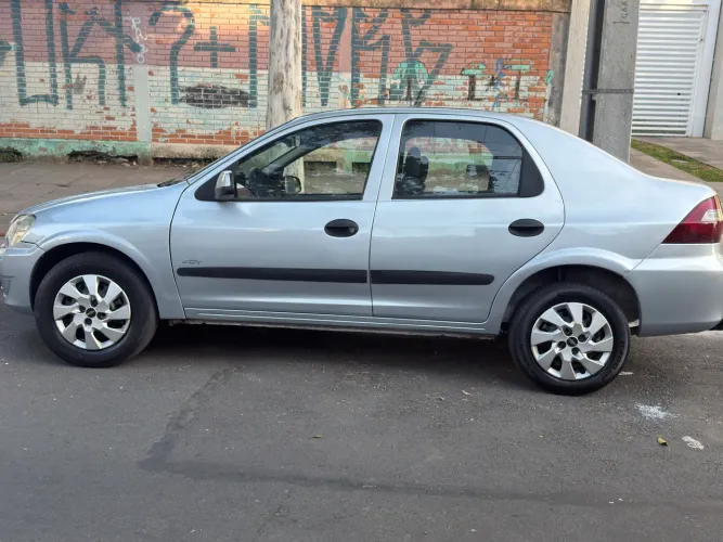 Chevrolet Prisma Sed. Joy/ LS 1.0 8V Flexpower 4P 2010