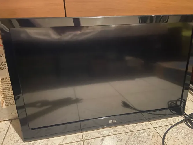 TV LG 32" SMART