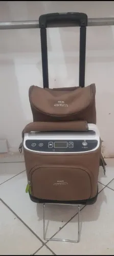 Vendo aparelho para pessoas que fazem tratamento DPOC