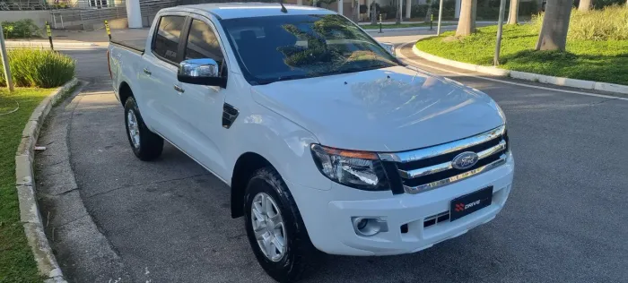 Ford Ranger XLT 2.5 16V 4X2 CD Flex 2015