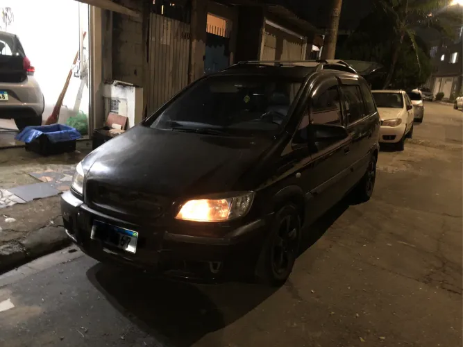Chevrolet Zafira 2.0/ CD 2.0 8V MPFI 5P Mec. 2003