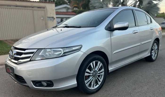 Honda City Sedan LX 1.5 Flex 16V 4P Aut. 2014