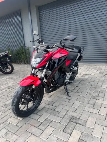 CB 300F