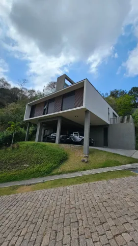 Casa no condomínio La Reserva Residencial para venda com 3 quartos, sendo 1 suíte, 155m²