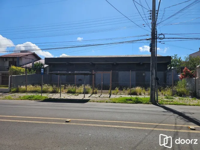 Prédio à venda Vila Ipiranga Porto Alegre/RS