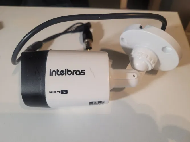 Câmera Intelbras MultiHD VHD 1120 B G4