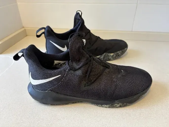 Tênis Nike Zoom Shift 2 - Tam. 45/46 (13 Us)