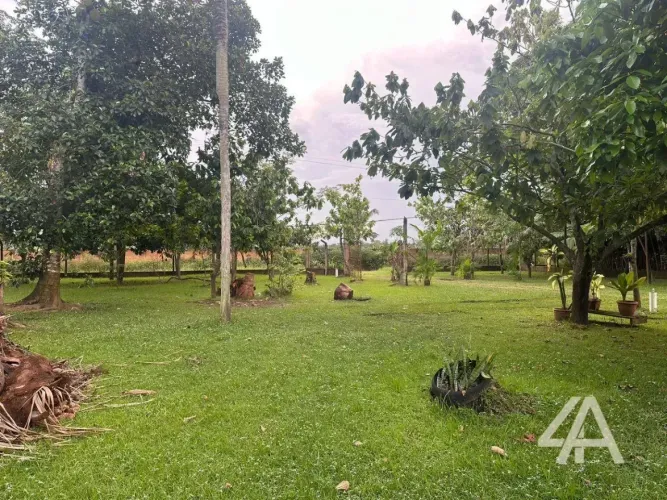 (Vende-se) Chácara com 2 dormitórios, 2800 m² por R$ 400.000 - Porto Velho/RO