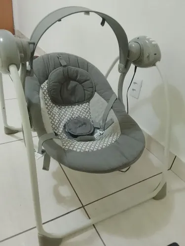Cadeirinha de descanso bb