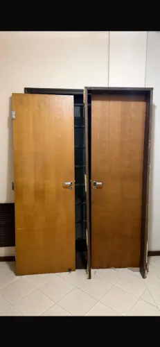 Portas , caixilhos