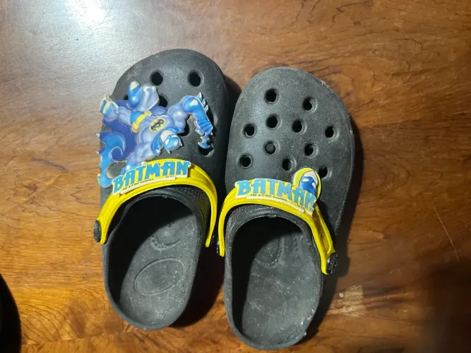 Croc infantil do Batman