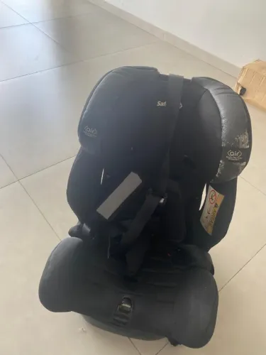 Cadeirinha infantil para carro da marca satefet em ótimo estado 