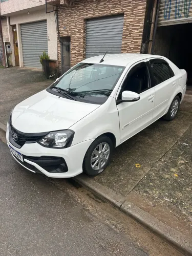 Toyota Etios X Plus Sedan 1.5 Flex 16V 4P Mec. 2019