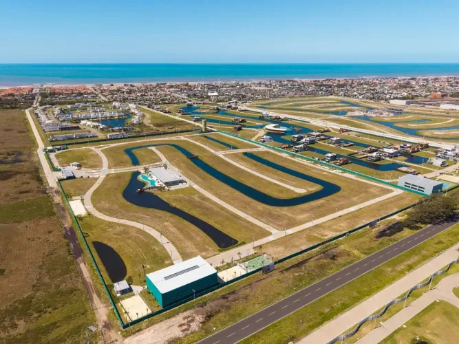 Terreno à venda, Condomínio Wave Home Resort - Xangri-Lá/RS