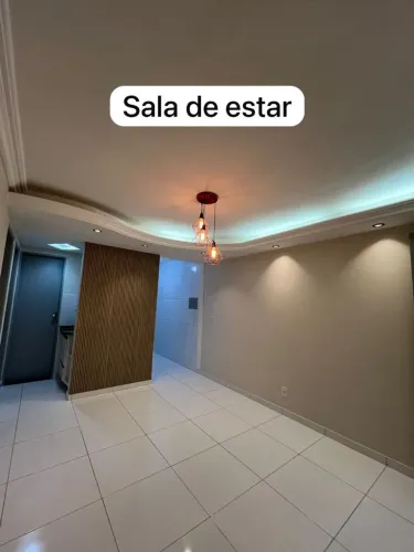 Aluga-se excelente apartamento