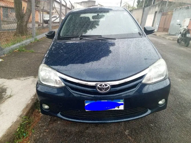 Toyota Etios XLS Sedan 1.5 Flex 16V 4P Mec. 2016