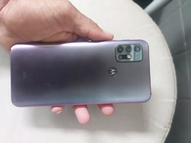 Motorola G30