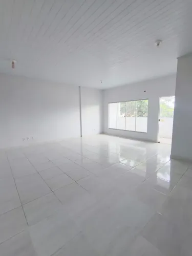 Sala comercial para locação na 1006 Sul em Palmas com 55 metros