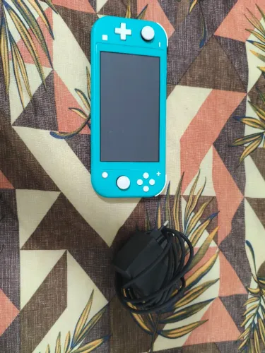 Nintendo Switch Lite Desbloqueado