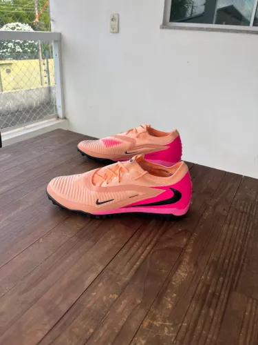 Chuteira nike