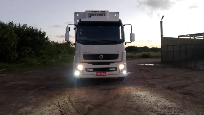 Vm 270 baú frigorífico 
