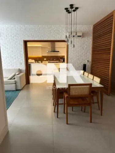 Apartamento : / Residencial / Jardim Botânico