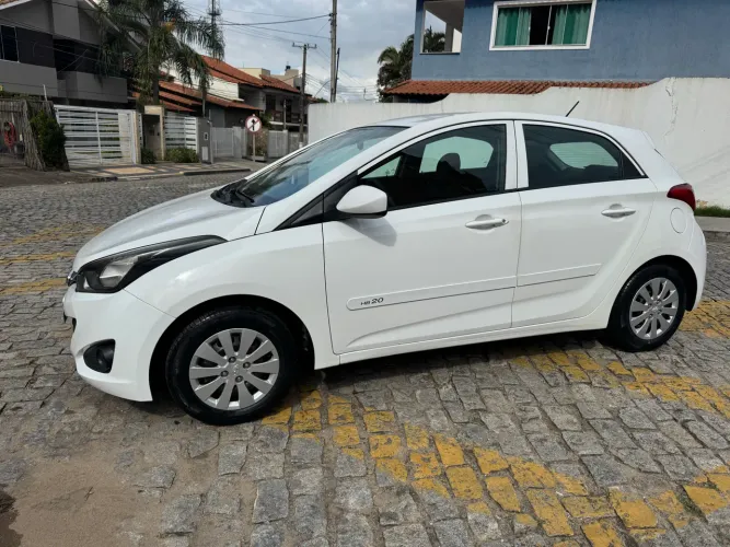 Hyundai HB20 Comf./c.plus/c.style 1.0 Flex 12V 2015