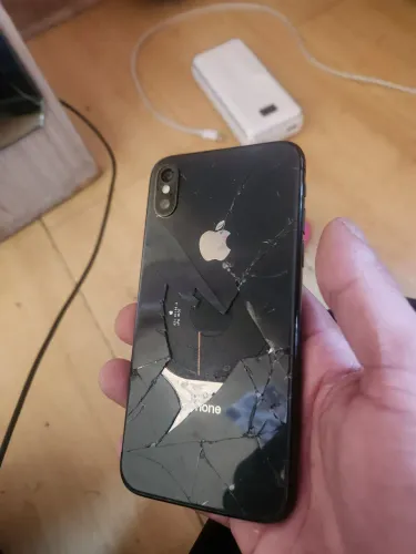 IPHONE X 64GN