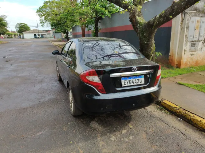 JAC J3 Turin Sedan Brasil 1.4 16V 4P Mec. 2012