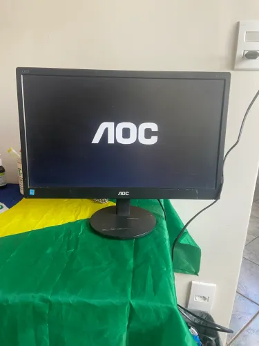 Monitor AOC