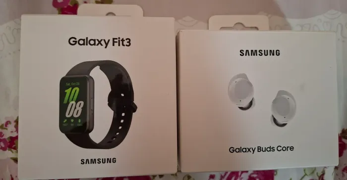 Vendo Pulseira Inteligente e Fone de Ouvido Bluetooth da Samsung