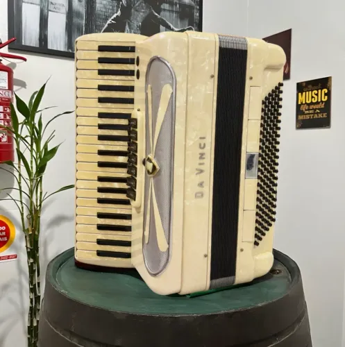 Acordeon Da Vinci MM Special Polifônica