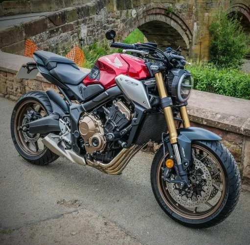 Peças de CB 650r