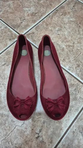 Melissa ultragirl 39 - macarrão vermelha flocada
