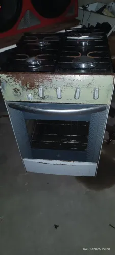 Fogão 4 bocas 