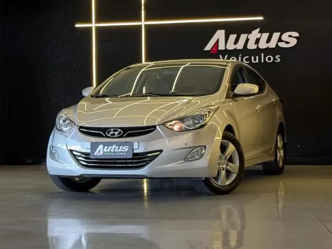 Hyundai Elantra GLS 2.0 16V Aut. 2014