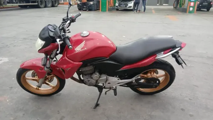 Honda CB 300r