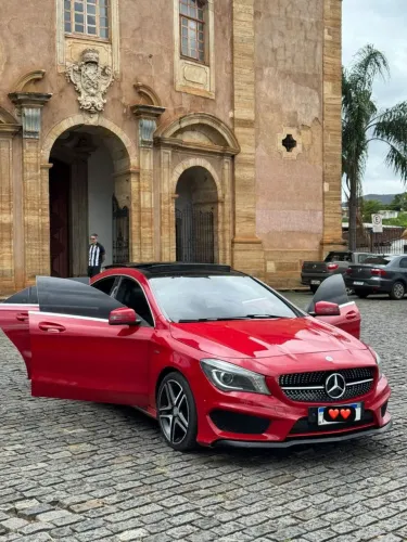Mercedes-Benz CLA-250 Sport 4matic 2.0 16V 211cv Aut. 2015
