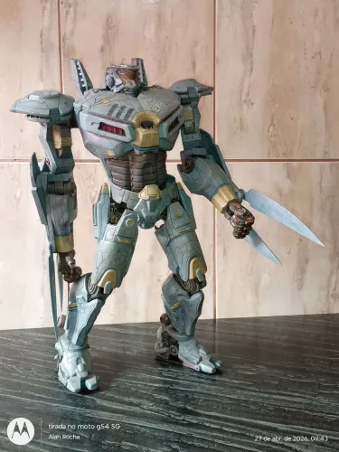 Striker 1/4