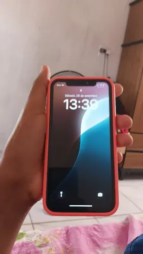 Iphone xr a venda saúde da bateria 100%