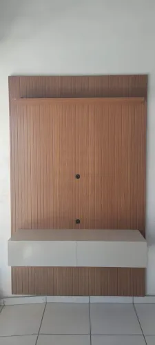 Painel de Tv Ripado Curitiba com gaveta e prateleira