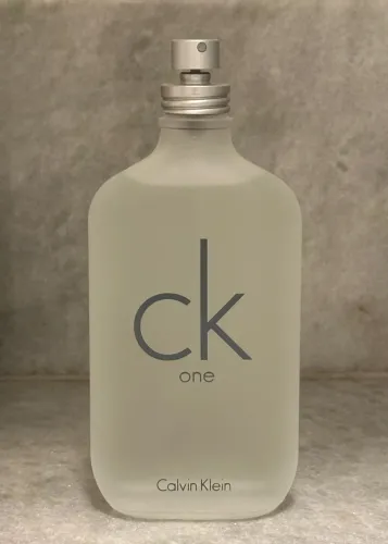 Perfum CK one - Calvin Klein