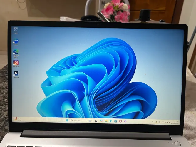 Vendo Notebook Novo