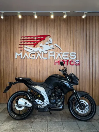 Fz25 ABS 2023 - Financiamento bancário e cartão
