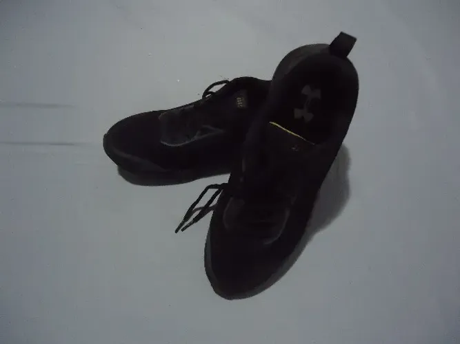 under armour - tenis masculino under armour charged quest - tam 43 - novo - original