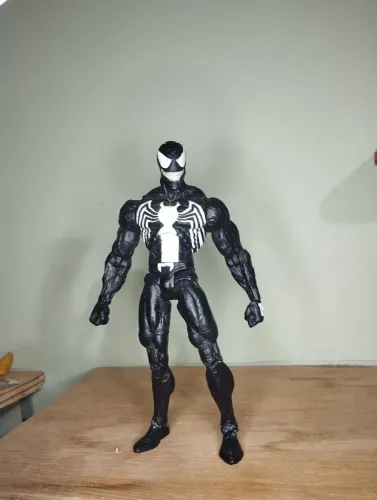 Venom Marvel Select bootleg